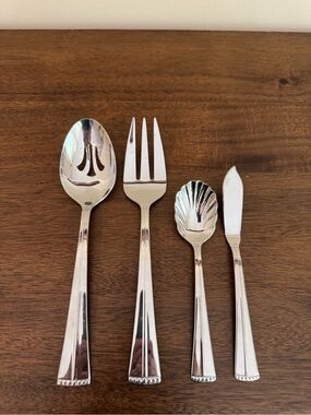 Reed And Barton Set Of 4 Pieces Of Serving Set 18/10 Stainless